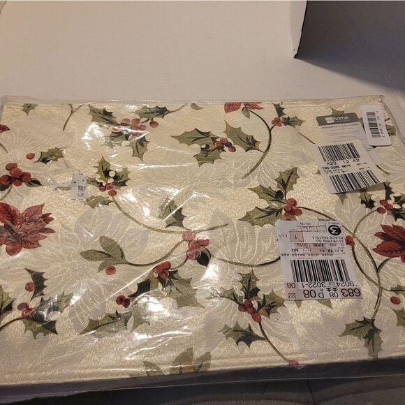 𝅺JC penny 4PLACEMATS Beautiful Colorful Large Nwt Holly 100%% cloth - Picture 4 of 5